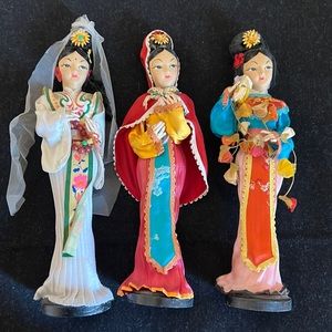 Vintage collectible dolls